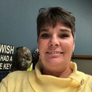 Meet your Posher, Whitney